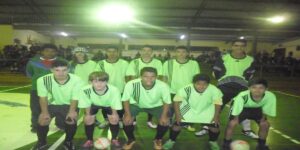 CAMPEÃO SUB 16.JPG